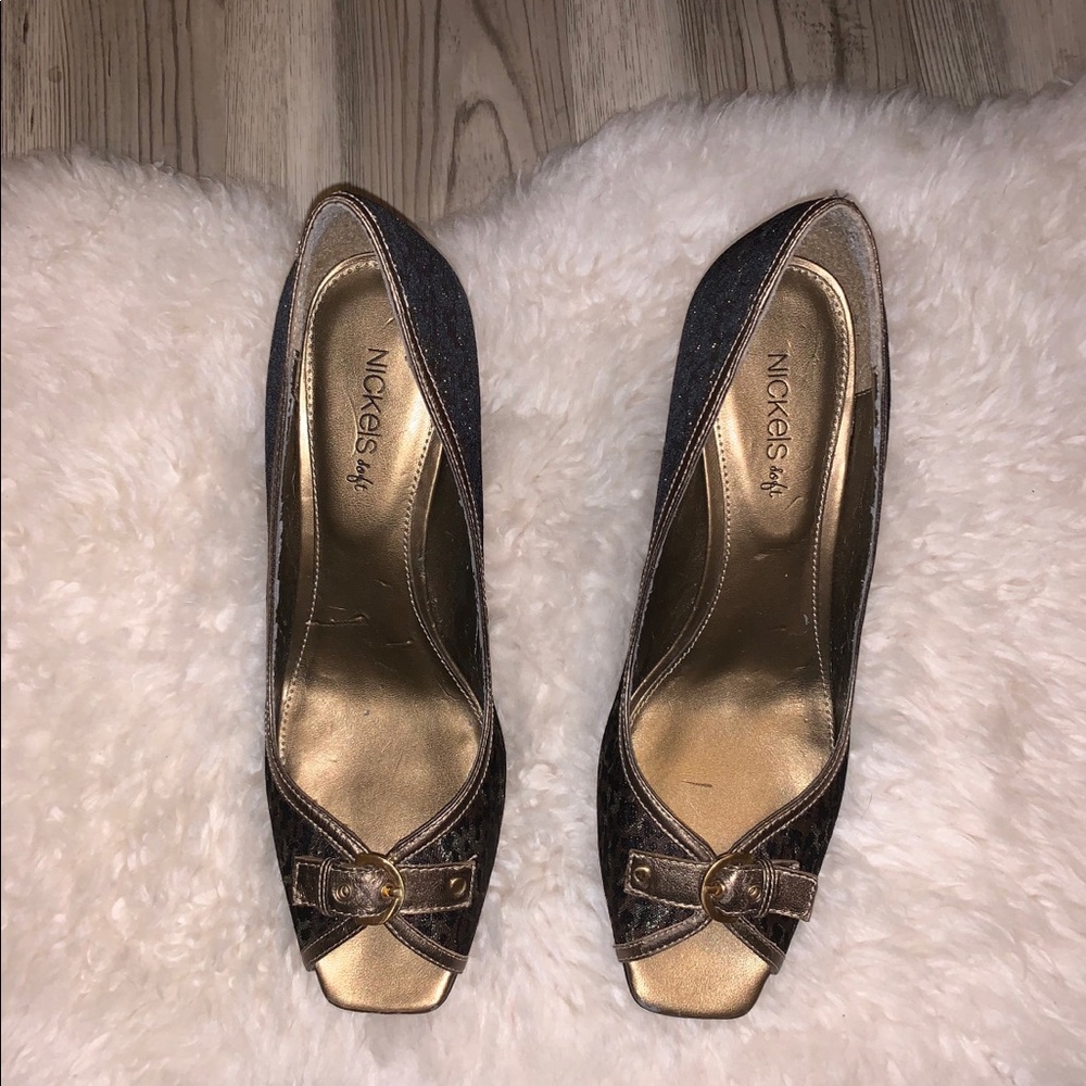Nickels Pumps - Picture 2 of 6
